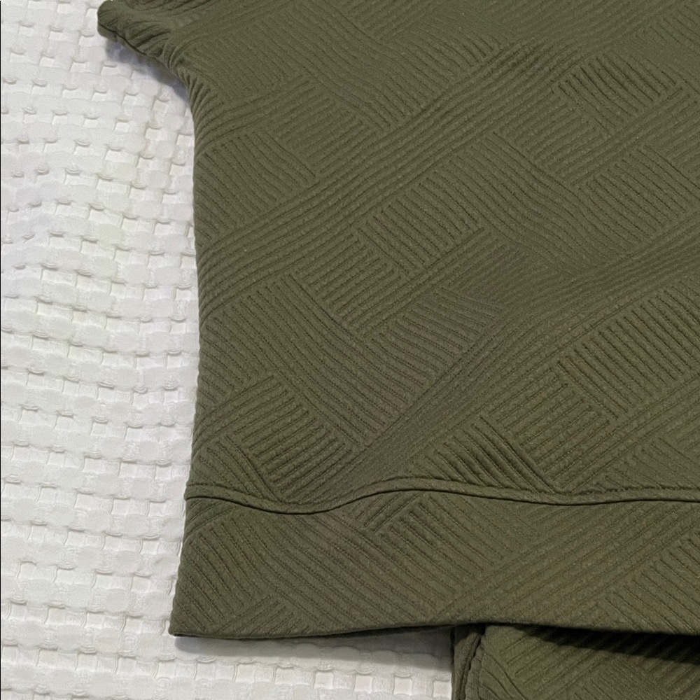 Amazon Olive Green Short Sleeve Sweatshirt Set - Picture 3 of 6